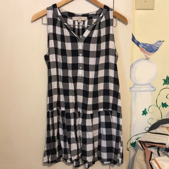 LOFT Tops - Loft navy buffalo plaid tank top LOFT Tops - Loft navy buffalo plaid tank top